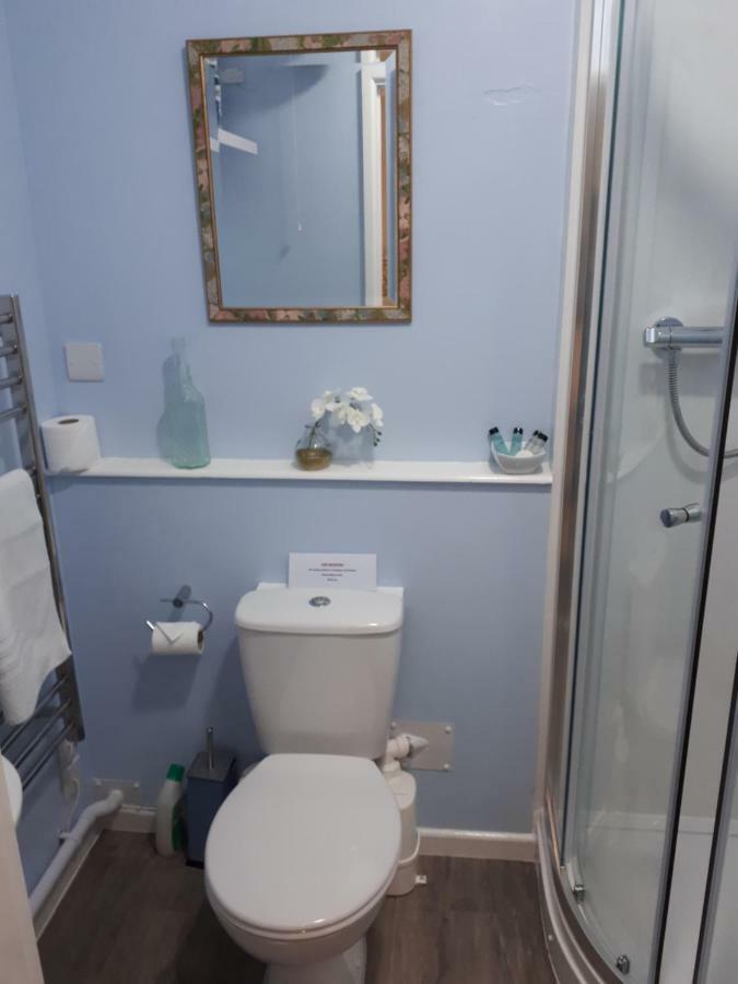 Santi Bhavana Bed & Breakfast Westbury  Dış mekan fotoğraf