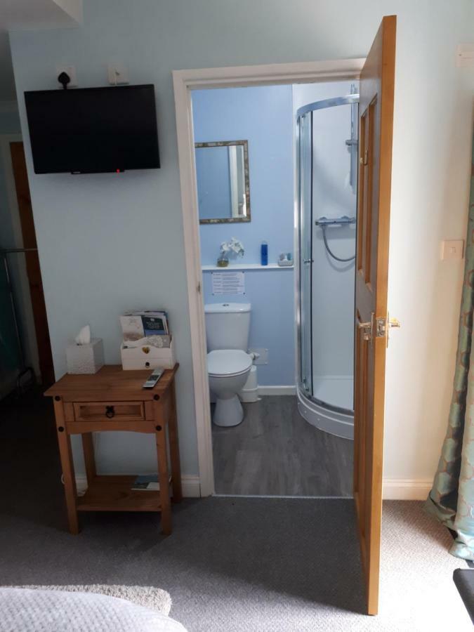 Santi Bhavana Bed & Breakfast Westbury  Dış mekan fotoğraf