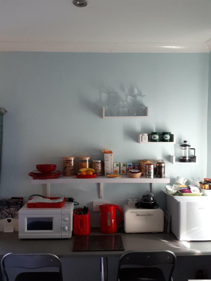 Santi Bhavana Bed & Breakfast Westbury  Dış mekan fotoğraf