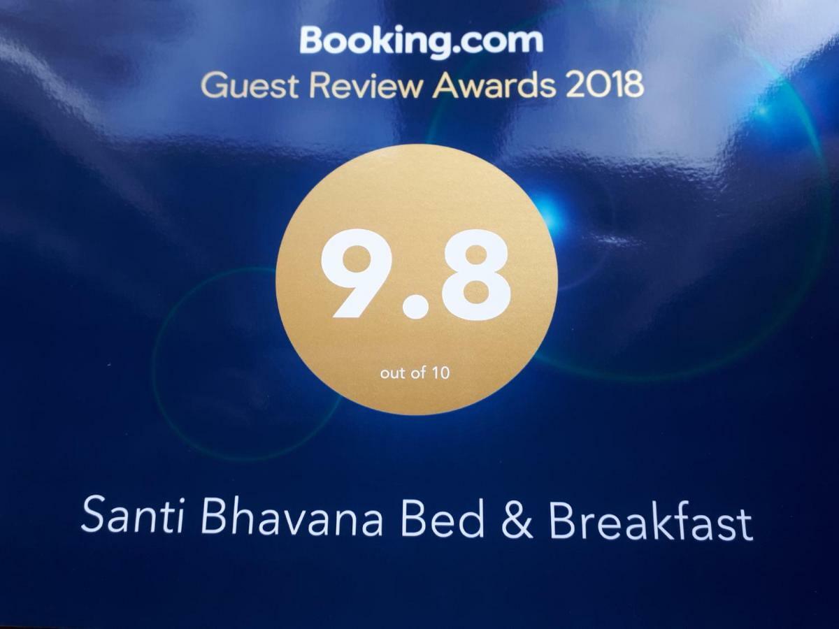 Santi Bhavana Bed & Breakfast Westbury  Dış mekan fotoğraf
